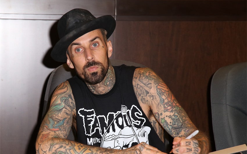 how tall is travis barker